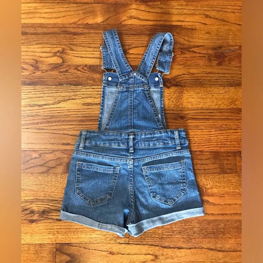 Jordache Kids Denim Blue Jean Overall Shorts w/ Sequins Hearts Stars Love
4 / 5 - Picture 8 of 14